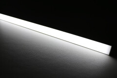High-End LED-Leiste "Superwide" diffus | tageslichtweiß 6100K | 24VDC 120° | Fertigung nach Maß in Länge 188cm | 592x 2835 LEDs | 10064 Lumen | 57 Watt |