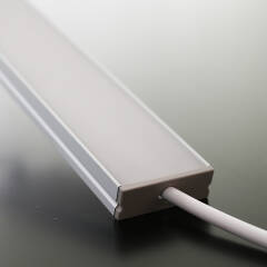 High-End LED-Leiste "Superwide" diffus | neutralweiß 4000K | 24VDC 120° | Fertigung nach Maß in Länge 25cm | 72x 2835 LEDs | 1221 Lumen | 7 Watt |