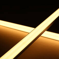 High-End LED-Leiste "Superwide" diffus | warmweiß 2700K | CRI 80+ 24VDC 120° | Fertigung nach Maß in Länge 25cm | 72x 2835 LEDs | 1073 Lumen | 7 Watt |
