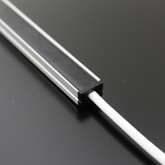 Lichtleiste COB LED "MICRO-LINE BLACK" Alu dimmbar | Abdeckung schwarz | warmweiß 2700K | CRI92 24VDC 180° | Maßanfertigung in Länge 54 cm | 275x COB LEDs | 610 Lumen | 6,51 Watt |