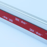 selbstklebendes 3M-Schaumstoffklebeband schwarz 1,1 mm dick und 14 mm breit