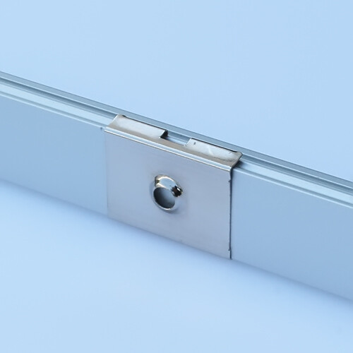 1 Satz Halterungen aus Metall