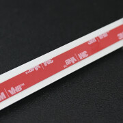 selbstklebendes 3M-Schaumstoffklebeband schwarz 1,1 mm dick und 10 mm breit