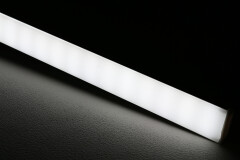 LED-Lichtleiste flach Slim-Line MAX diffus mit 230V Twin-COB LED-Streifen – IP65 wasserdicht dimmbar – CRI96 180° tageslichtweiß 6500 K – 960x LEDs 22,7 W 2065 lm /m