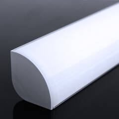 LED Eckleuchte "CORNER MAX" diffus mit 230V Twin-COB LED-Streifen | IP65 wasserdicht dimmbar | CRI93 180° warmweiß 2700K | Maßanfertigung in Länge 22 cm | 192x COB LEDs | 371 Lumen | 4,56 Watt