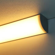 LED Eckleuchte "CORNER MAX" diffus mit 230V Twin-COB LED-Streifen | IP65 wasserdicht dimmbar | CRI93 180° warmweiß 2700K | Maßanfertigung in Länge 22 cm | 192x COB LEDs | 371 Lumen | 4,56 Watt