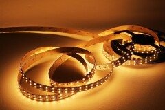 Twin Line CCT LED Streifen – 320 × 2835 LEDs – 2 × 14 W je Meter – Farbtemperatur einstellbar zwischen 2700 K-6700 K – CRI 90+ 24V DC 120°