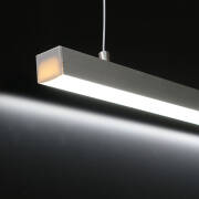 moderne 230V LED-Deckenleuchte Küche dimmbar stufenlos höhenverstellbar IP65 – tageslichtweiß 6300 K diffus – 120 × 2835 LEDs 16,3 W 1840 lm /m 120° CRI85