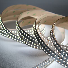 LED-Band PRO-LINE zweireihig 24V 120° – tageslichtweiß 6100 K – 320 × 2835 LEDs 31 W 5440 lm/m