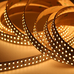 LED-Streifen PRO-LINE zweireihig 24V 120° – warmweiß 2700 K – 320 × 2835 LEDs 31 W 4770 lm/m