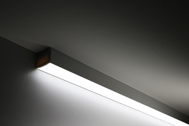 High Power LED-Leisten BAUSATZ SET Connect Pro – tageslichtweiß 6100 K dimmbar diffus – 320 × 2835 LEDs 31 W 5440 lm/m