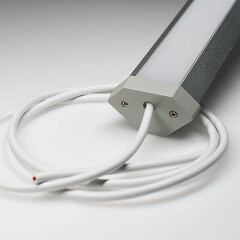 45° LED-Leiste Connect Pro mit PRO-LINE LED-Streifen zweireihig 24V 120° – neutralweiß 4000 K – 320 × 2835 LEDs 31 W 5428 lm/m