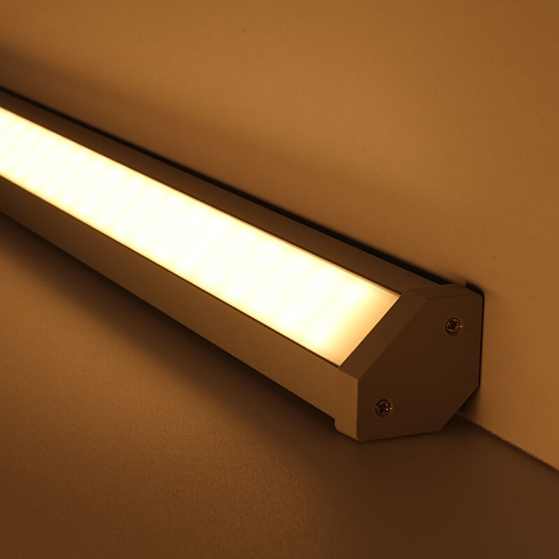 LED Eckleuchten BAUSATZ 230V Connect-Pro dimmbar IP65 – warmweiß 2700 K diffus – 120 × 2835 LEDs 16 W 1680 lm /m 120° CRI82