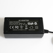 LED Tischnetzteil – 24V DC 1.5A 36Watt