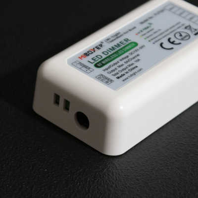 Single Color 1 Kanal LED-Dimmer & Touch Hand-Fernbedienung - SET