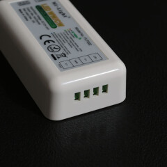 CCT Dual White 2 Kanal LED-Controller & Touch Hand-Fernbedienung – SET