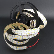 High-End Twin-Line LED Leuchtstreifen – 320 × 2835 LEDs – 31 W – 4769 lm/m – warmweiß 2700 K – CRI 80+ 24V DC 120°