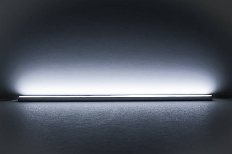 COB LED-Leuchte 230V – Lineare LED-Leiste CONNECT | Diffus dimmbar | Tageslichtweiß | 150° IP54